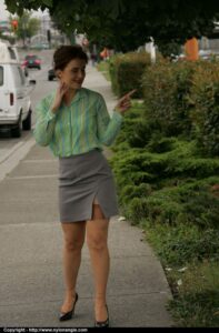 Secretary strips outside