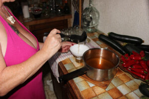 Reotic Cooking Chilli Jelly